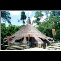 12382 120 Sarawak Culture Village bei Kuting Malaysia 2006 Sarawak.jpg